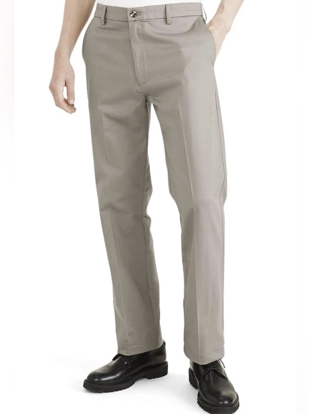 Dockers Mens 48 X 30 Big Tall Classic Fit Khaki Stain Defender Lt Beige NWT